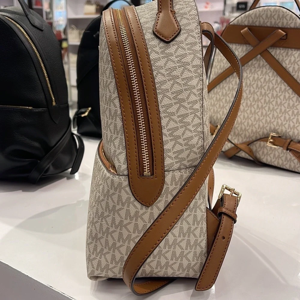 Michael Kors Womens Valerie Medium Logo Backpack 30F2G9VB2B-149 (Vanilla) NWT